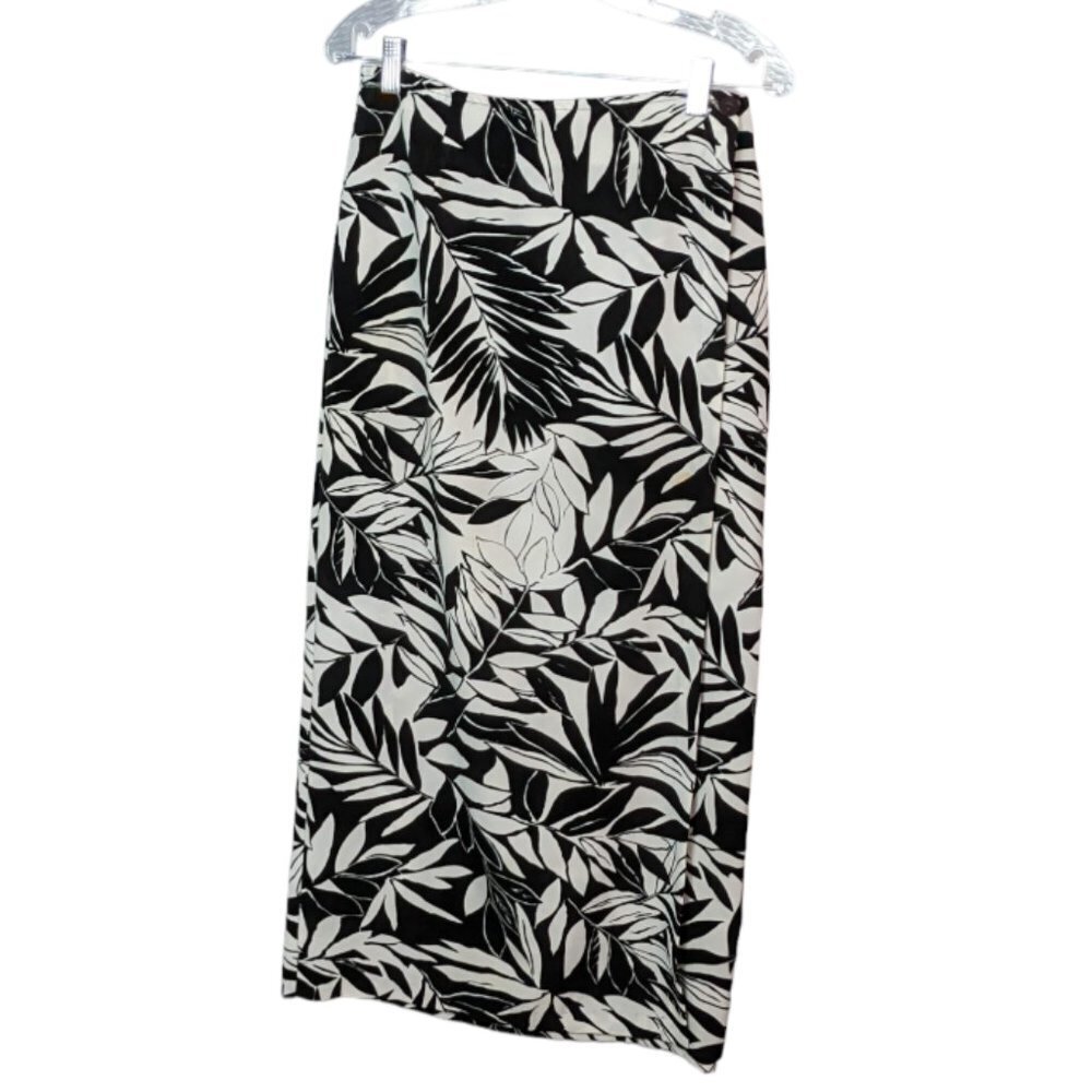 GIORGIO FIORLINE COLLECTION Leaf Print Wrap Maxi Skirt Black and White Size 8